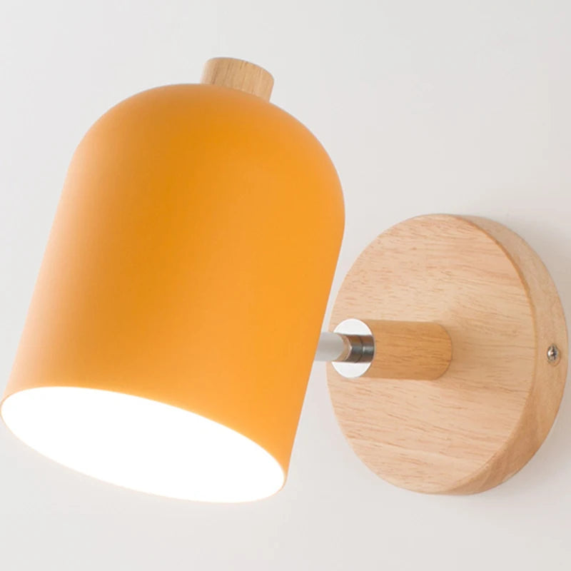 applique murale nordique moderne rotative led en fer et bois - vue 6 sur 19