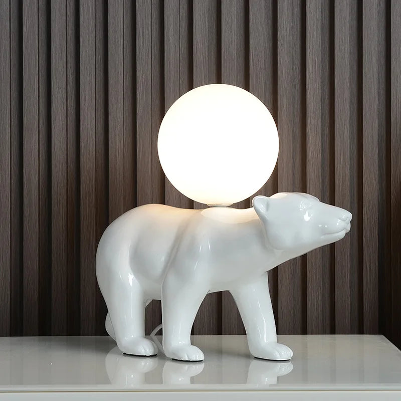 Nordic Design Resin Bear Table Lamp Led Desk Light with Glass Ball for Bedroom - vue 2 sur 8