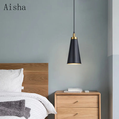 suspension minimaliste noire à tête unique pour intérieur - vue 2 sur 7