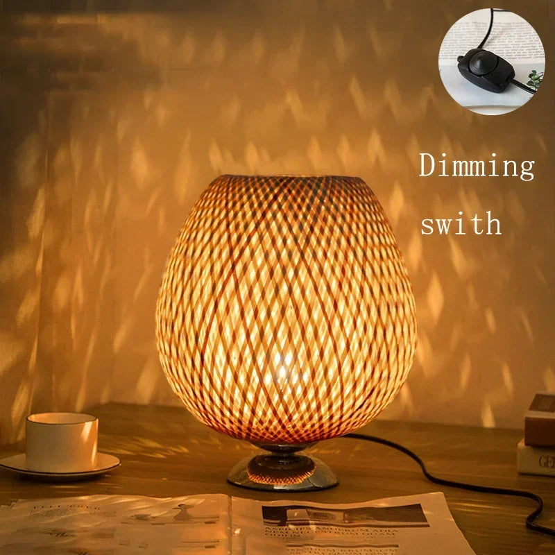lampe de bureau vintage en bambou artisanale en bois naturel - vue 13 sur 14