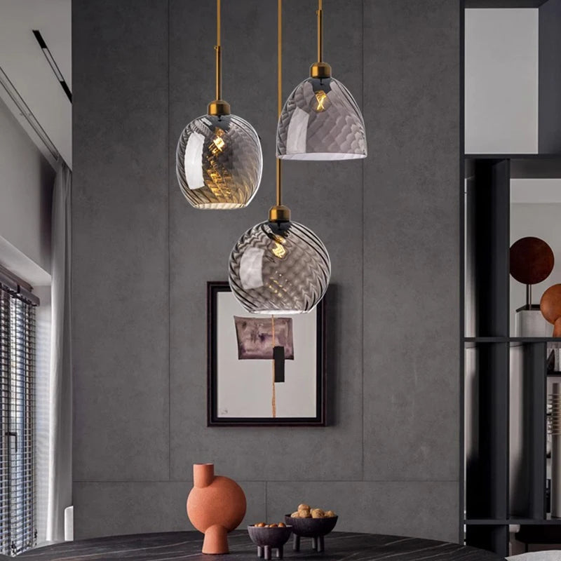 Suspension nordique forme en verre fumé pour éclairage intérieur - vue 4 sur 18