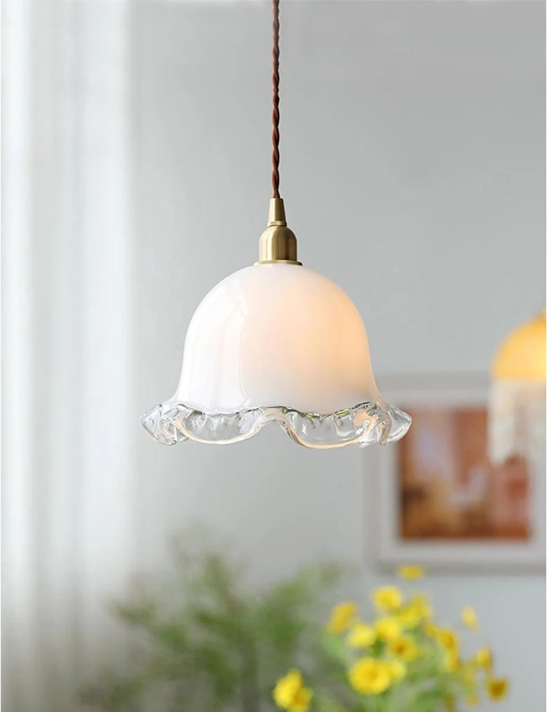 lustre vintage en forme de bourgeons de fleurs en verre nordique - vue 2 sur 7