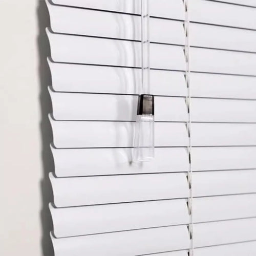 Store vénitien aluminium 25mm sur mesure commande manuelle