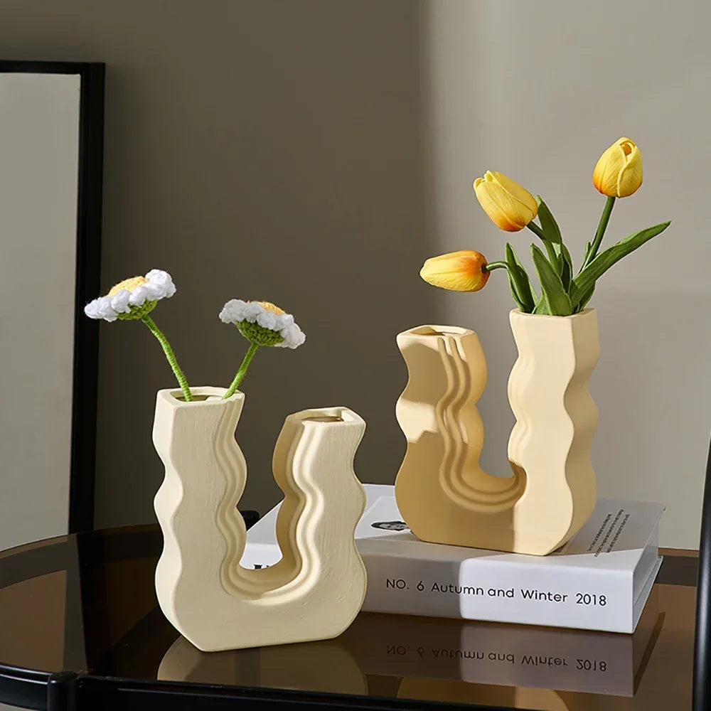 vase en céramique décoratif style morandi pour fleurs - vue 5 sur 11