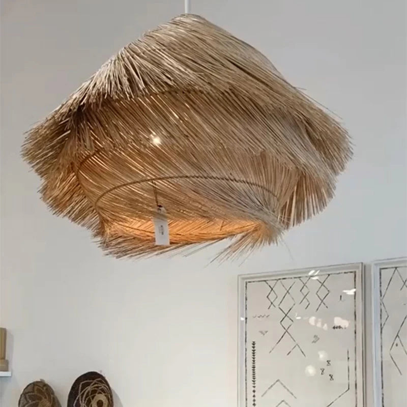 lustre en rotin tressé style wabi sabi pour intérieur - vue 6 sur 9
