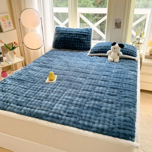 surmatelas chaud en velours pour lit double antidérapant et pliable - vue 5 sur 12