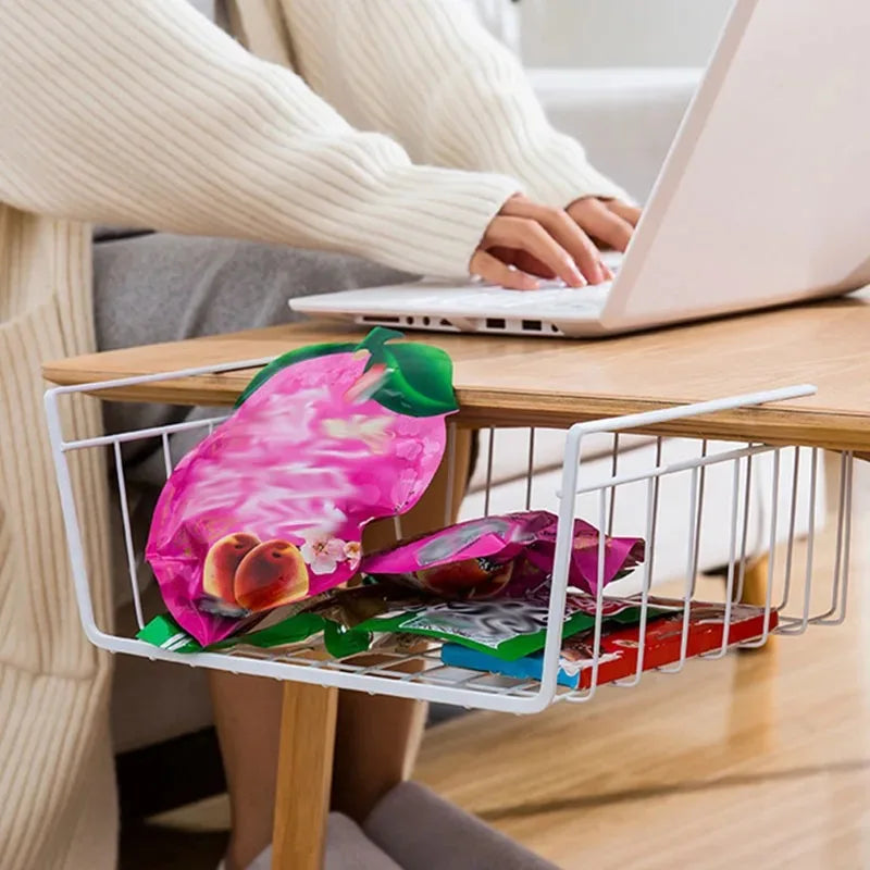 panier suspendu polyvalent pour rangement et organisation - vue 5 sur 18