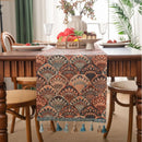 Chemin de table vert floral style campagne pompons