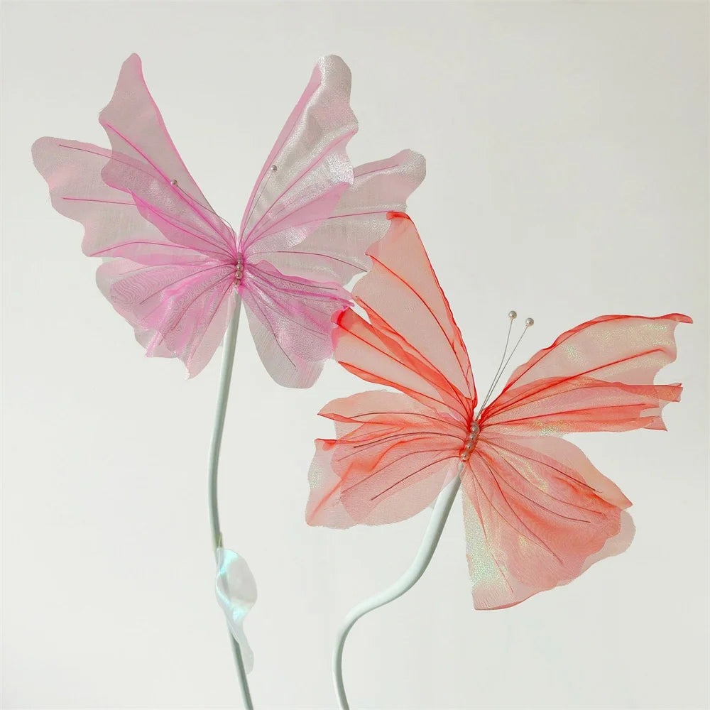 décoration papillons géants pour baby shower mariage anniversaire - vue 3 sur 19