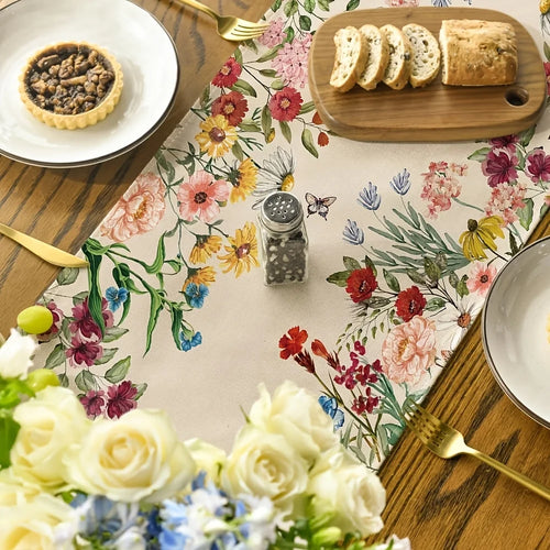 Chemin de table en lin motif fleurs papillons - vue 4 sur 6