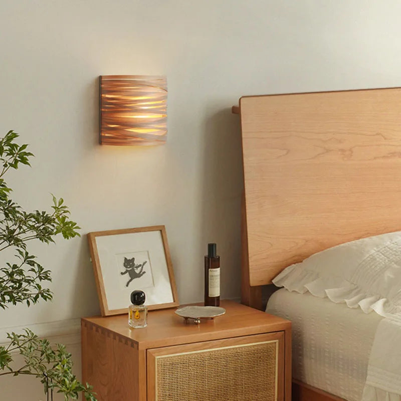 Applique murale nordique en bois demi-cercle - vue 3 sur 7