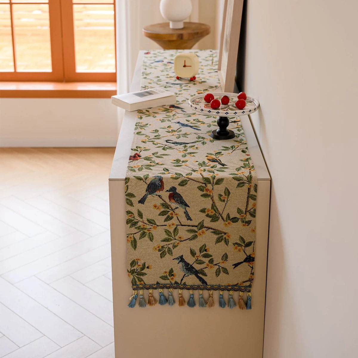 Chemin de table jacquard animal style nordique pompons - vue 5 sur 6