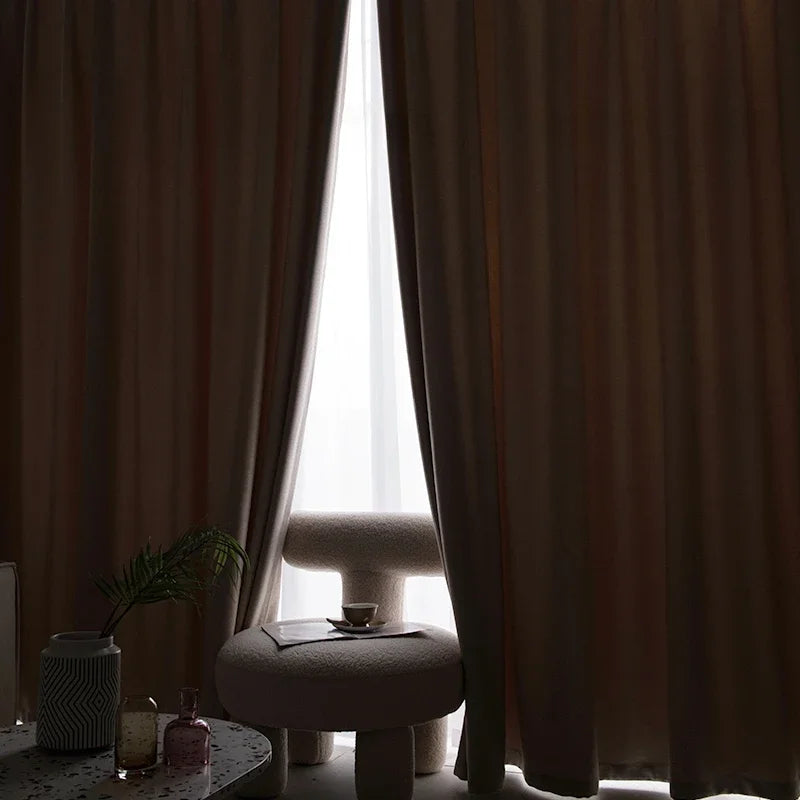 Rideau occultant moderne plissé pour salon baie vitrée - vue 4 sur 14