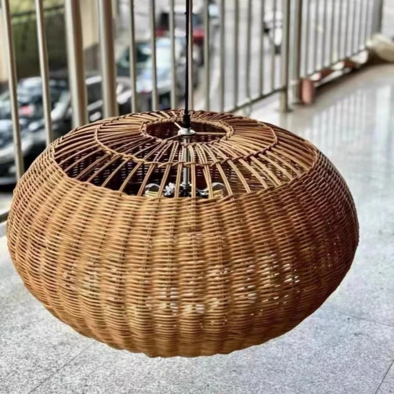 suspension en rotin tissé style wabi sabi pour décoration intérieure - vue 4 sur 10