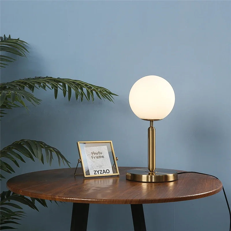 lampe de table moderne créative en verre led nordique - vue 4 sur 7