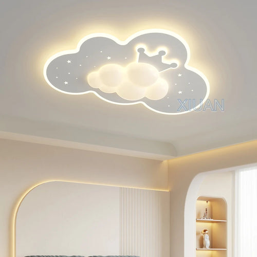 lustre créatif en forme de couronne et nuage pour enfants - vue 3 sur 8