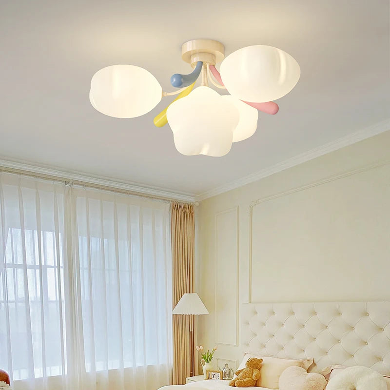 lustre romantique étoile colorée pour éclairage enfant - vue 3 sur 9