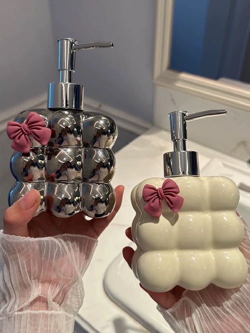 distributeur de savon en céramique décoratif moderne pour salle de bain - vue 3 sur 16