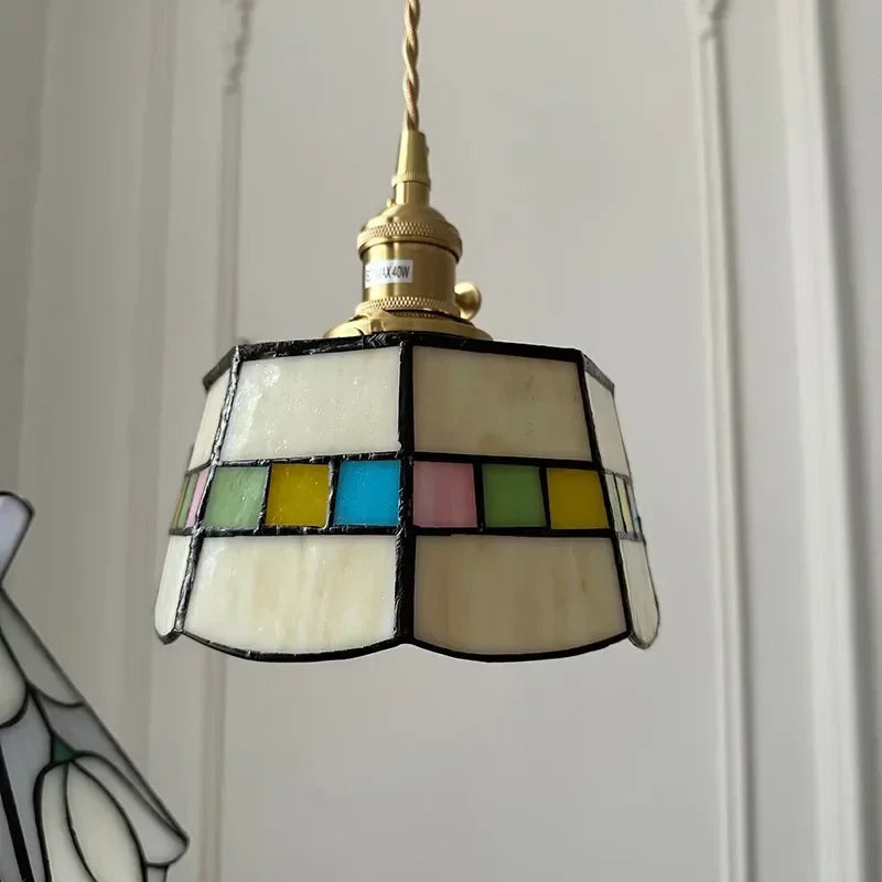lustre en verre fait main style tiffany pour décoration intérieure - vue 9 sur 15