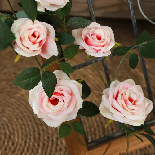 vignes de roses artificielles en soie pour décoration intérieure - vue 6 sur 12