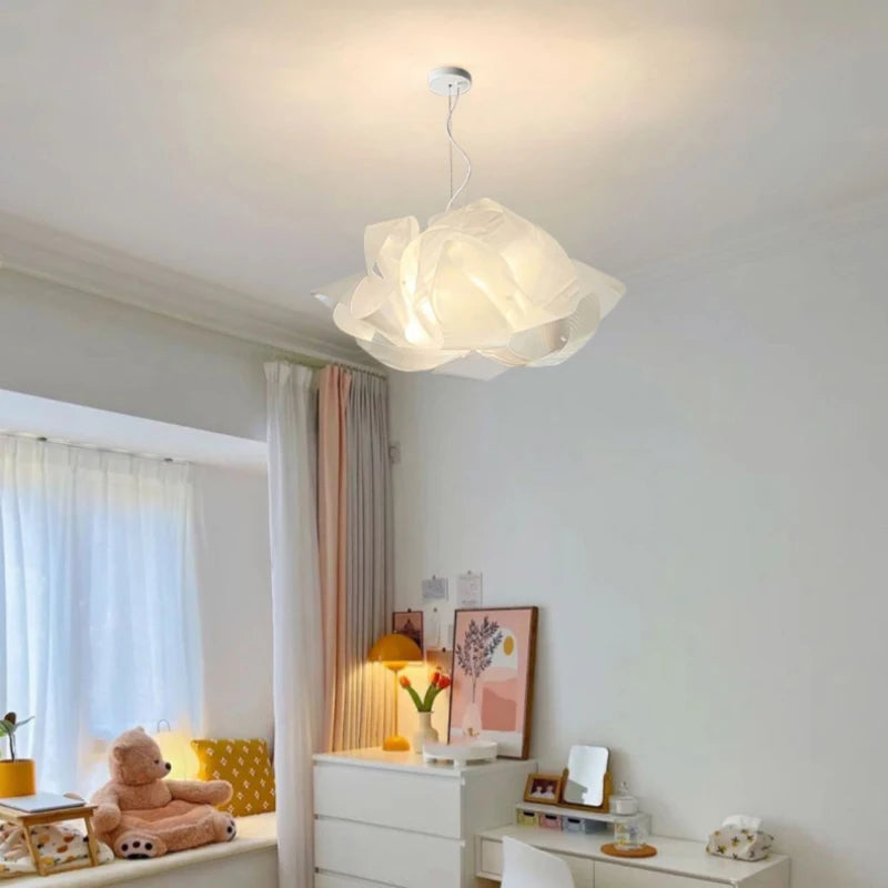 lustre en forme de fleur pour chambre d'enfant romantique - vue 5 sur 8