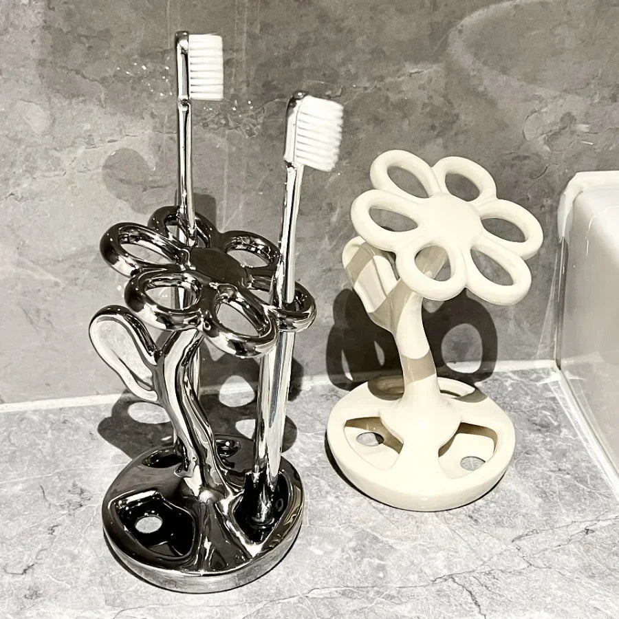support de rangement élégant pour brosses et maquillage