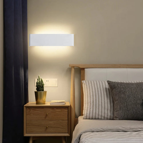 lampe de chevet led carrée en aluminium pour hôtel - vue 2 sur 14