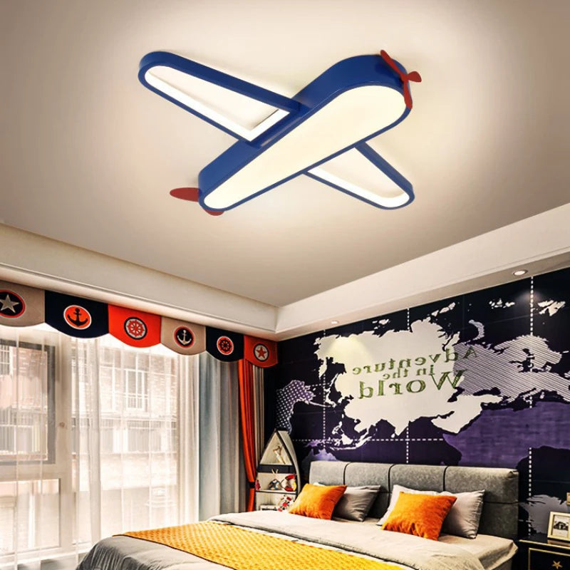 plafonnier hélicoptère pour chambre d'enfant moderne et chaleureuse - vue 3 sur 9