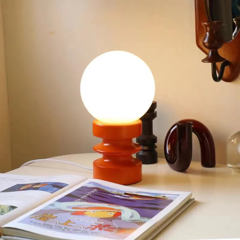 lampe à poser design en verre pour une ambiance chaleureuse - vue 1 sur 10
