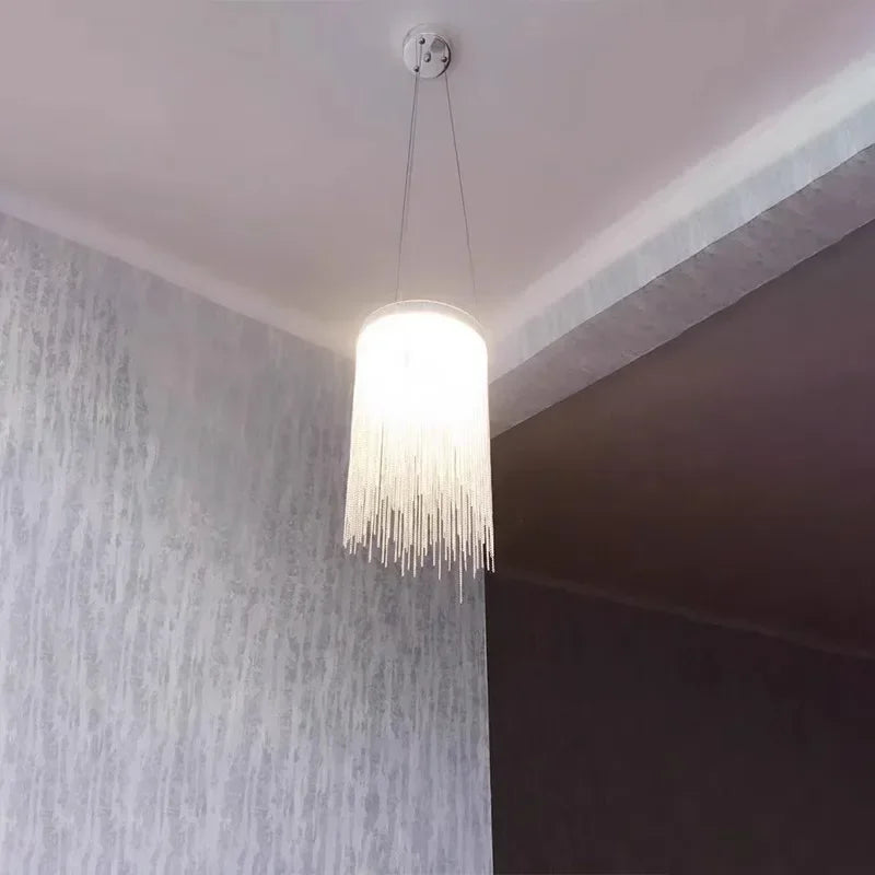 lustre de luxe à pampilles pour intérieur moderne et élégant - vue 4 sur 7