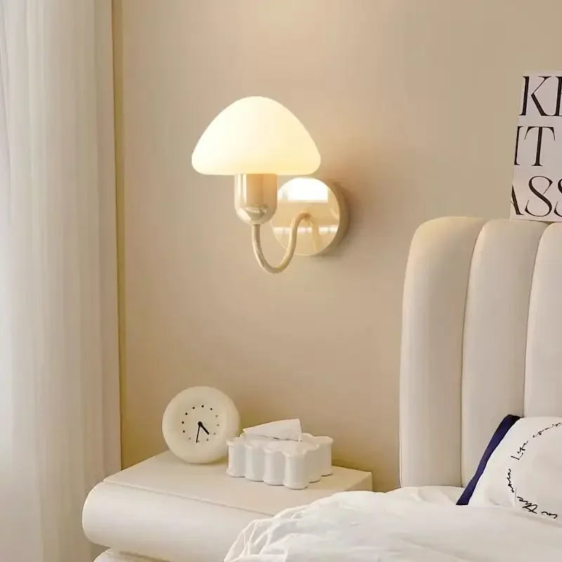 applique murale champignon led décoration intérieure moderne élégante - vue 3 sur 10