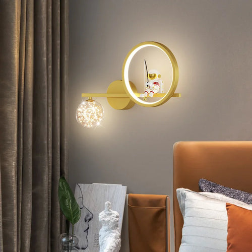 applique murale led créative lune astronaute décoration pour enfant - vue 4 sur 23