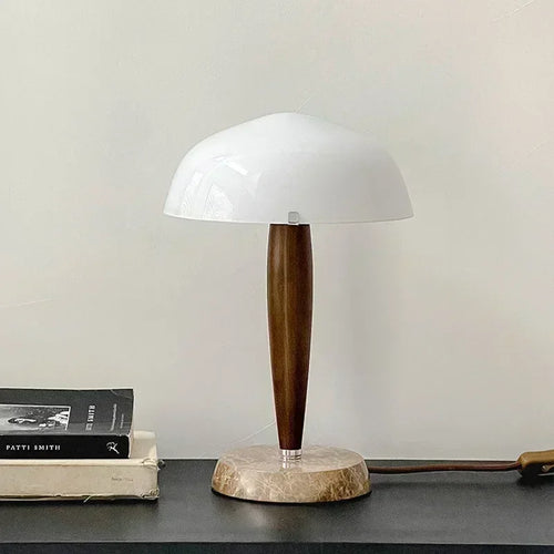 lampe de table moderne en bois et marbre avec abat-jour en verre - vue 4 sur 9