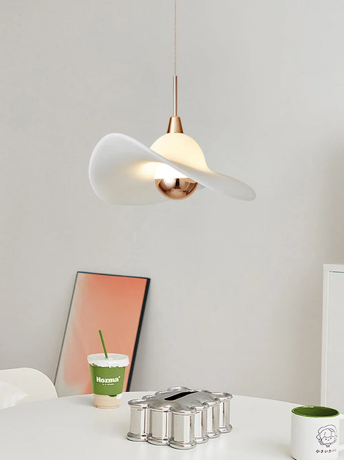 suspension lumineuse pour une ambiance chaleureuse intérieure - vue 3 sur 8