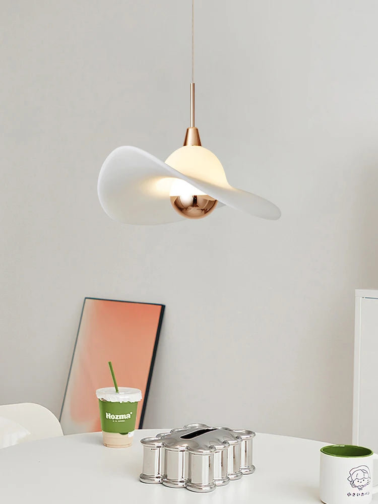 suspension lumineuse pour une ambiance chaleureuse intérieure - vue 2 sur 8