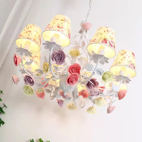lustre romantique pour chambre d'enfant princesse fleurs lumineuses - vue 2 sur 5