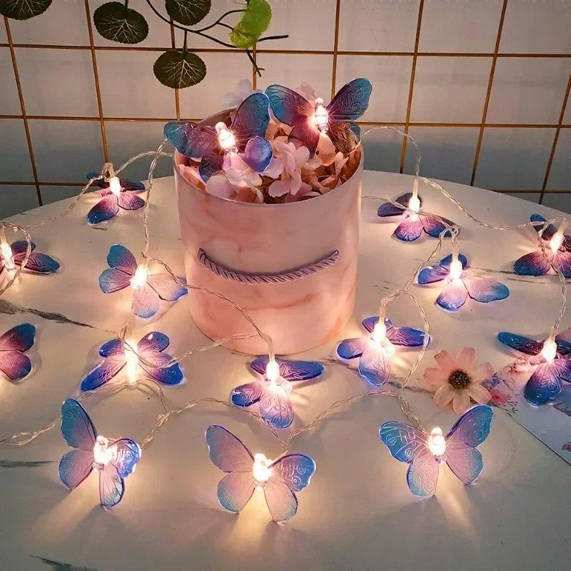 guirlande lumineuse led papillon pour fêtes et décorations intérieures - vue 1 sur 9