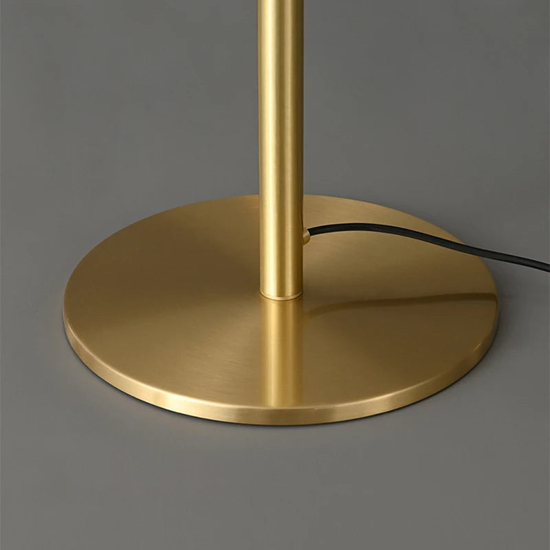 lampadaire minimaliste pour lecture et étude - vue 6 sur 8