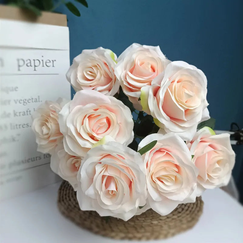 bouquet de roses artificielles pour mariage et décoration intérieure - vue 21 sur 30