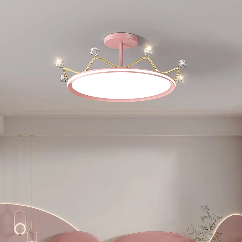 plafonnier en forme de couronne pour chambre d'enfant princesse protection des yeux - vue 2 sur 9