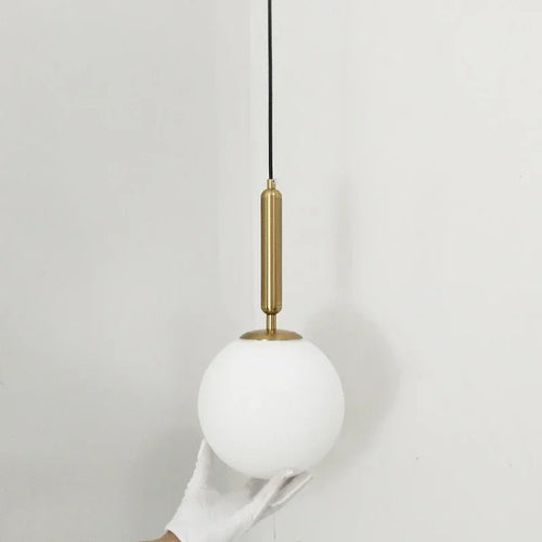 suspension moderne avec abat-jour en boule de verre doré - vue 10 sur 12