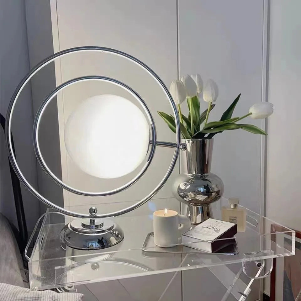 lampe à poser scandinave en chrome avec boule en verre - vue 3 sur 7