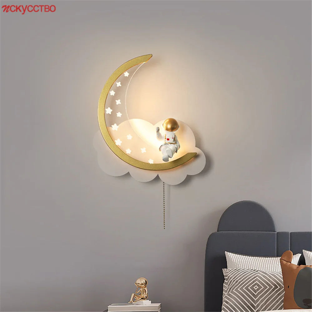 applique murale led astronaute lune nuages pour enfant - vue 1 sur 8