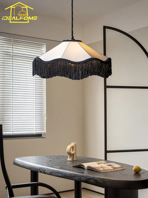 suspension décorative en tissu rétro design français avec pampilles - vue 2 sur 8