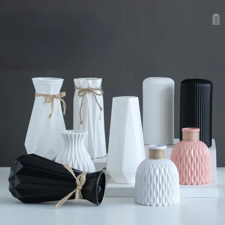 vase moderne en plastique pour décoration florale nordique - vue 1 sur 26