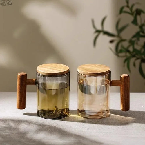 tasse en verre borosilicate avec poignée en bois et couvercle - vue 2 sur 8