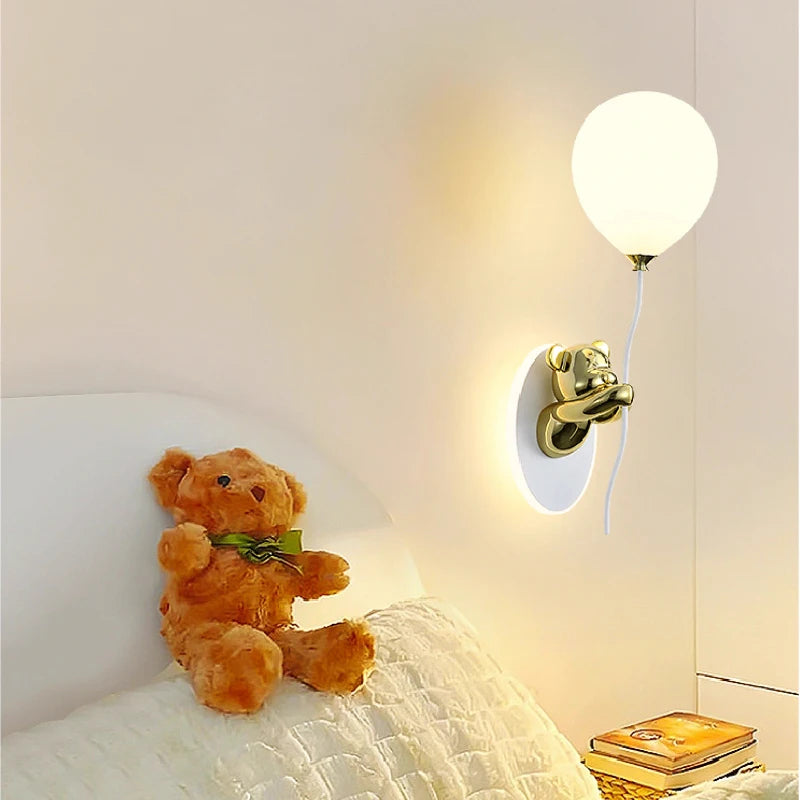 applique murale ours doré en verre lampe LED décoration chambre enfant - vue 4 sur 16