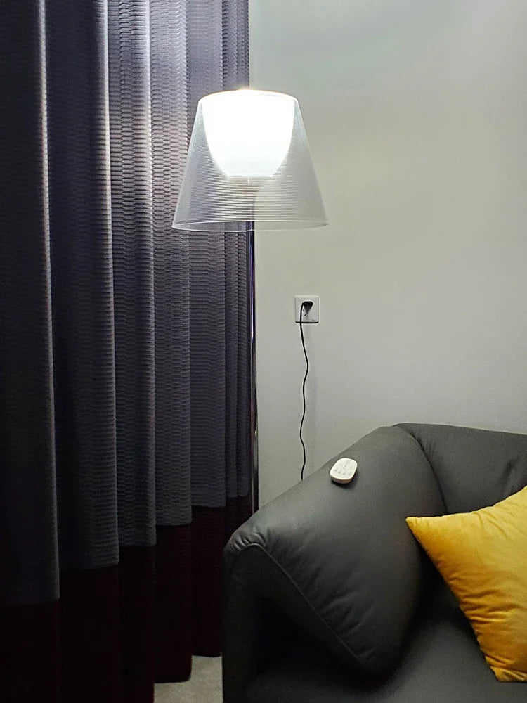 lampadaire moderne en acier inoxydable avec abat-jour acrylique led - vue 4 sur 8
