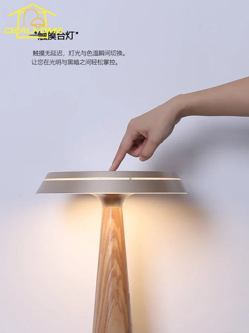 lampe de table minimaliste en bois massif design italien avec éclairage led - vue 5 sur 6
