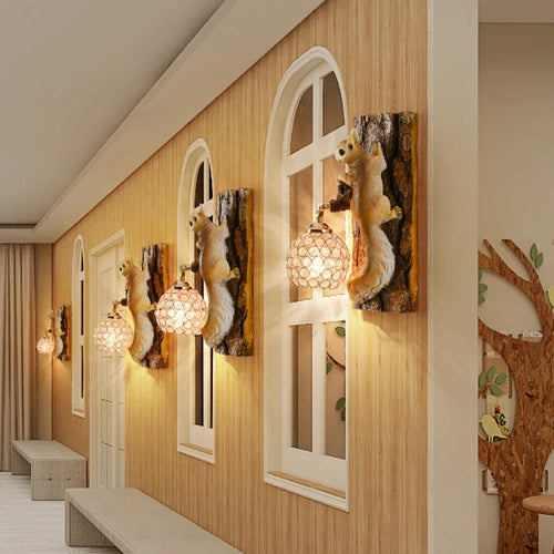applique murale led design nordique en résine d'écureuil pour décoration intérieure - vue 7 sur 12